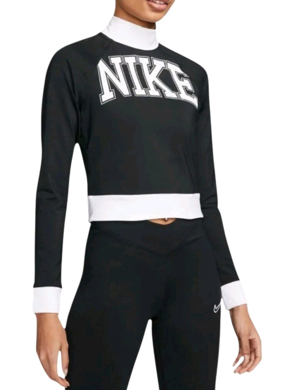 Nike Sportswear Long Sleeve Top M